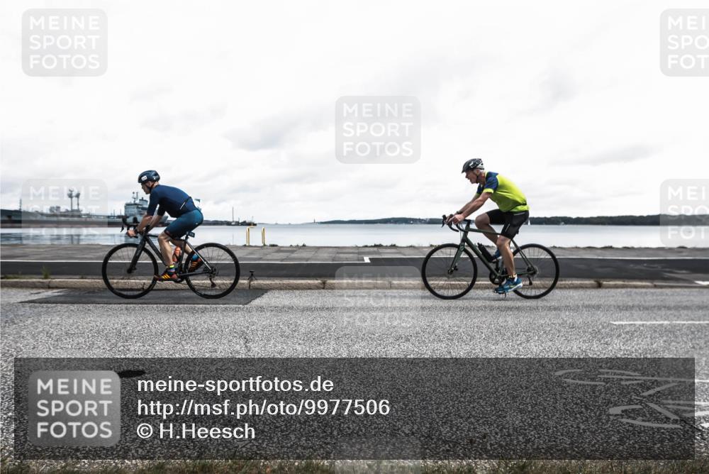 16.08.2026 - KN Förde Triathlon 2026 H.Heesch http://msf.ph/oto/9977506 16.08.2026 11:49:51 Radfahren 378, 384 meine-sportfotos.de