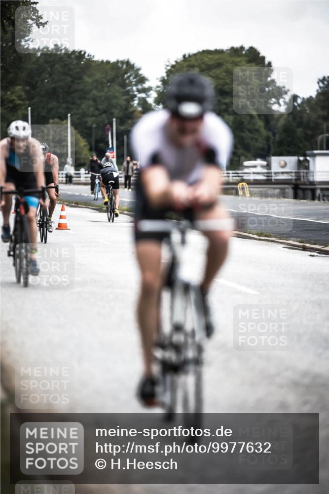 16.08.2026 - KN Förde Triathlon 2026 H.Heesch http://msf.ph/oto/9977632 16.08.2026 11:22:30 Radfahren 307, 315, 325, 368, 369, 389, 409, 415 meine-sportfotos.de