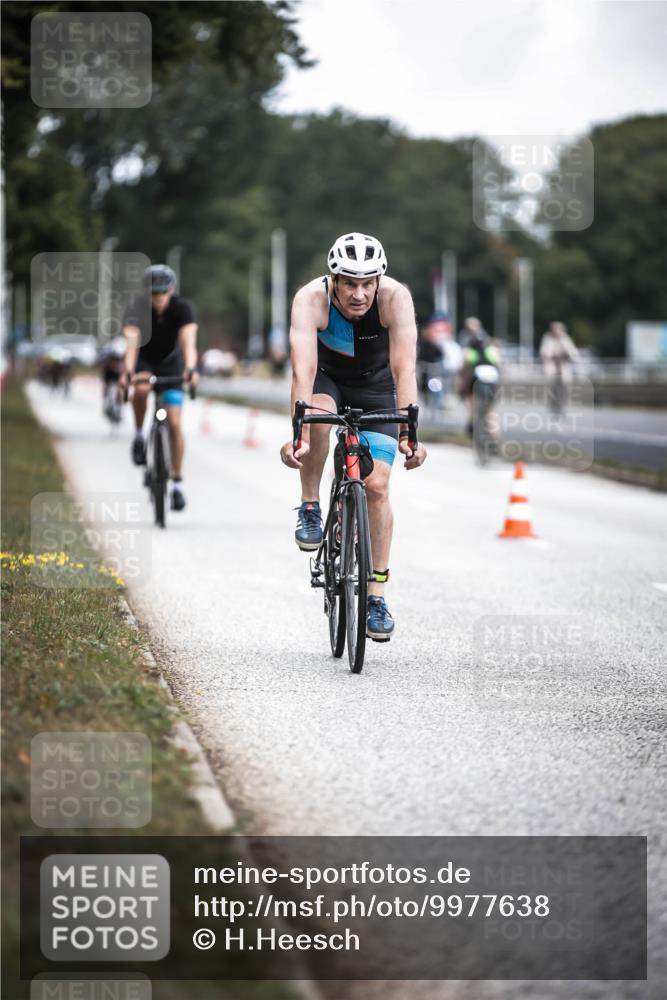 16.08.2026 - KN Förde Triathlon 2026 H.Heesch http://msf.ph/oto/9977638 16.08.2026 11:22:30 Radfahren 307, 315, 325, 368, 369, 389, 409, 415 meine-sportfotos.de