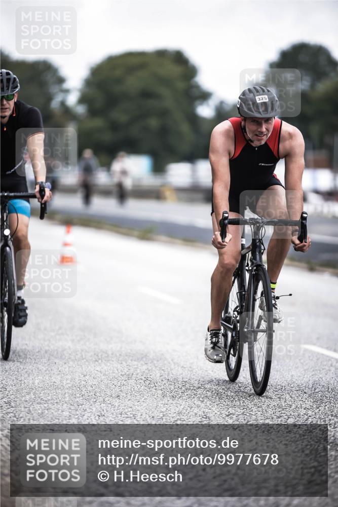 16.08.2026 - KN Förde Triathlon 2026 H.Heesch http://msf.ph/oto/9977678 16.08.2026 11:22:33 Radfahren 307, 325, 336, 368, 369, 389, 415 meine-sportfotos.de