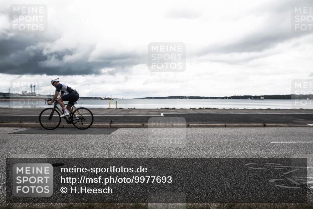 16.08.2026 - KN Förde Triathlon 2026 H.Heesch http://msf.ph/oto/9977693 16.08.2026 12:47:56 Radfahren 520 meine-sportfotos.de