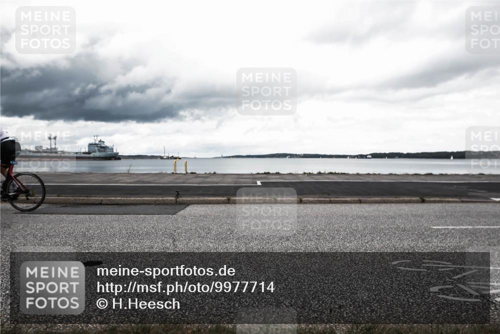 16.08.2026 - KN Förde Triathlon 2026 H.Heesch http://msf.ph/oto/9977714 16.08.2026 12:48:52 Radfahren 524, 534 meine-sportfotos.de