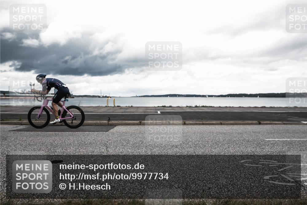 16.08.2026 - KN Förde Triathlon 2026 H.Heesch http://msf.ph/oto/9977734 16.08.2026 12:49:49 Radfahren 552 meine-sportfotos.de