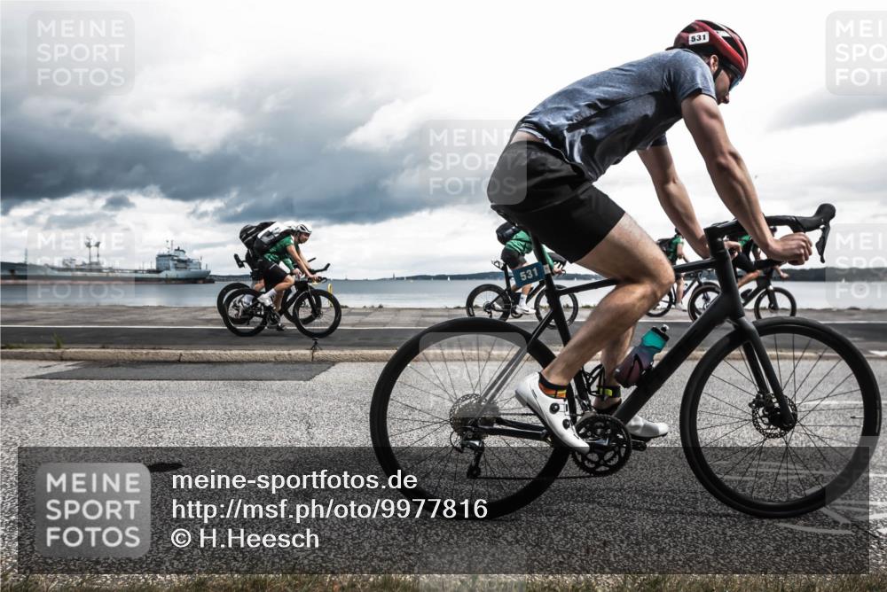 16.08.2026 - KN Förde Triathlon 2026 H.Heesch http://msf.ph/oto/9977816 16.08.2026 12:52:12 Radfahren 531, 708 meine-sportfotos.de