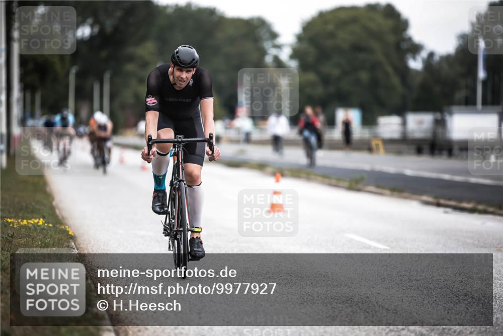 16.08.2026 - KN Förde Triathlon 2026 H.Heesch http://msf.ph/oto/9977927 16.08.2026 11:23:11 Radfahren 309, 386, 398, 399 meine-sportfotos.de