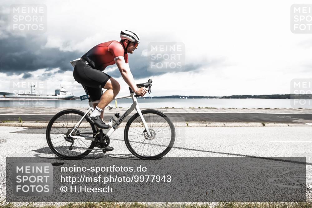16.08.2026 - KN Förde Triathlon 2026 H.Heesch http://msf.ph/oto/9977943 16.08.2026 12:53:26 Radfahren 556, 569, 588, 719 meine-sportfotos.de
