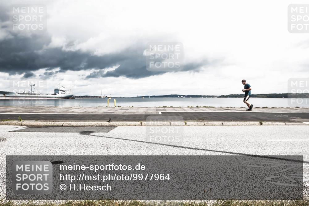 16.08.2026 - KN Förde Triathlon 2026 H.Heesch http://msf.ph/oto/9977964 16.08.2026 12:53:34 Radfahren 544, 575 meine-sportfotos.de