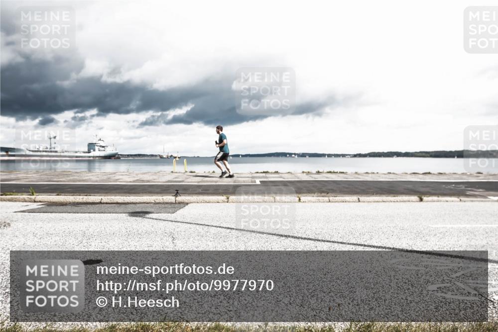 16.08.2026 - KN Förde Triathlon 2026 H.Heesch http://msf.ph/oto/9977970 16.08.2026 12:53:36 Radfahren 544, 575 meine-sportfotos.de