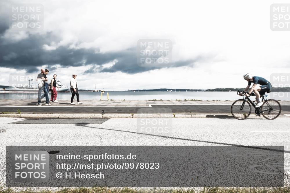 16.08.2026 - KN Förde Triathlon 2026 H.Heesch http://msf.ph/oto/9978023 16.08.2026 12:54:03 Radfahren 512, 549, 571, 574 meine-sportfotos.de
