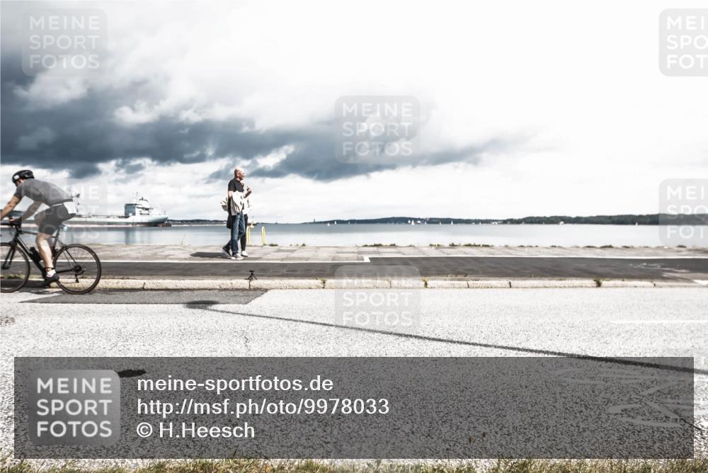 16.08.2026 - KN Förde Triathlon 2026 H.Heesch http://msf.ph/oto/9978033 16.08.2026 12:54:14 Radfahren 545, 550, 703 meine-sportfotos.de