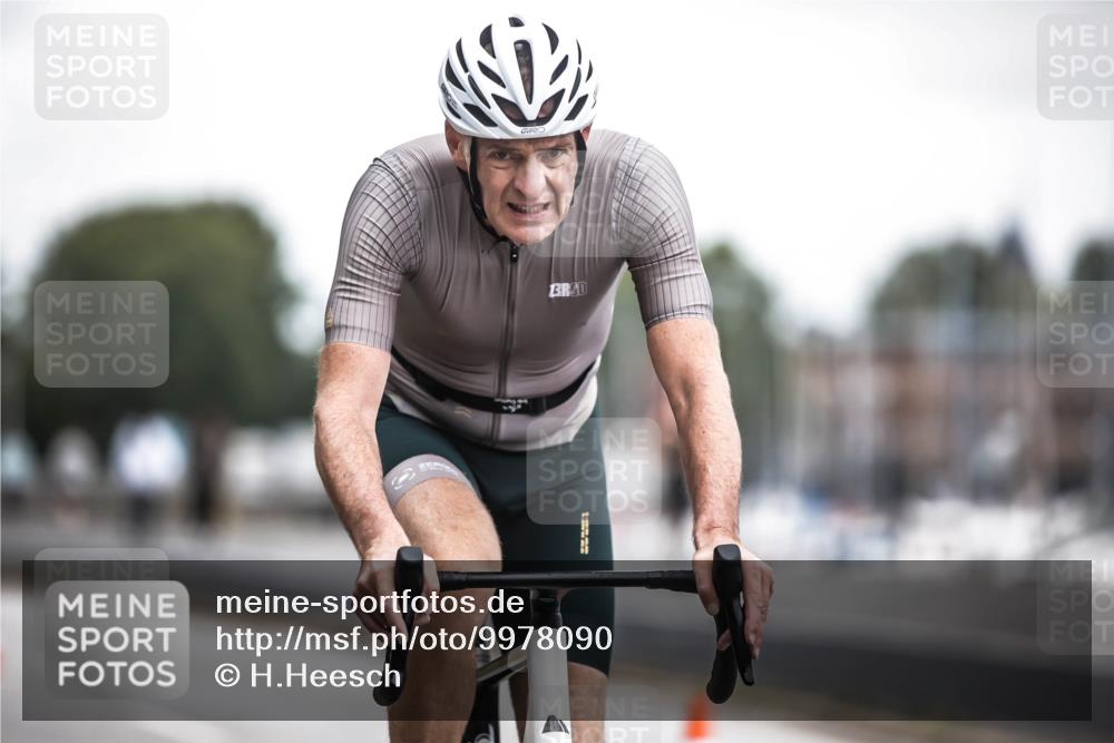 16.08.2026 - KN Förde Triathlon 2026 H.Heesch http://msf.ph/oto/9978090 16.08.2026 11:23:29 Radfahren 316, 370, 395 meine-sportfotos.de