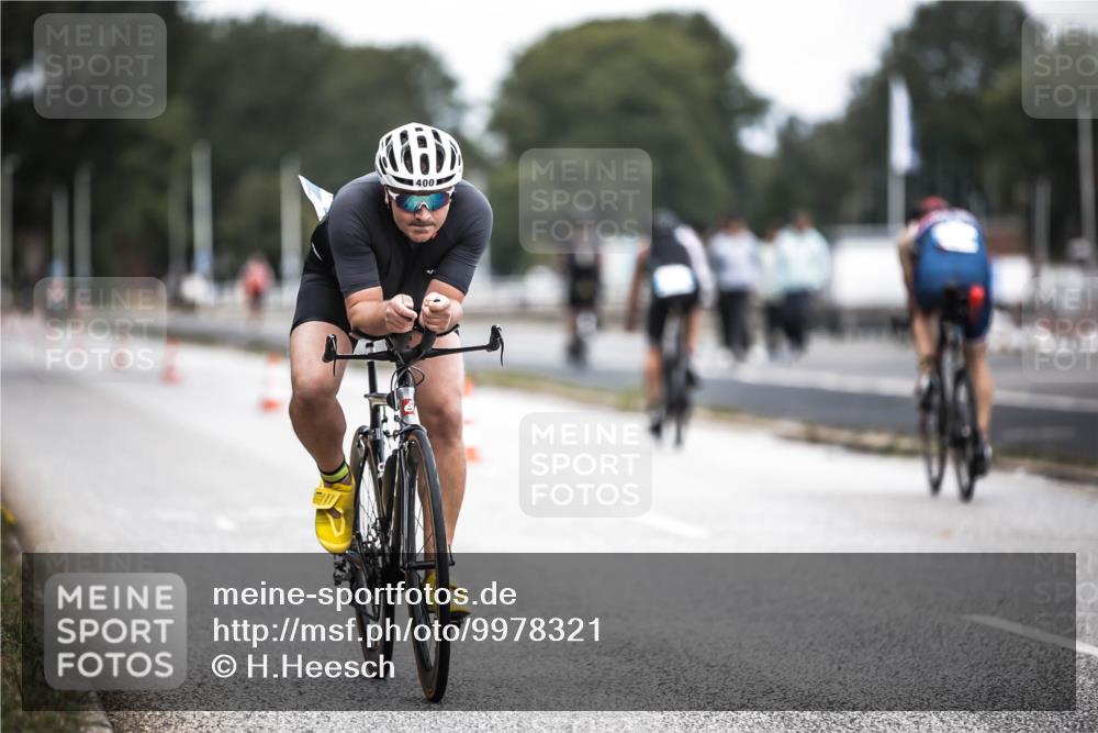 16.08.2026 - KN Förde Triathlon 2026 H.Heesch http://msf.ph/oto/9978321 16.08.2026 11:24:44 Radfahren 345, 361, 400 meine-sportfotos.de