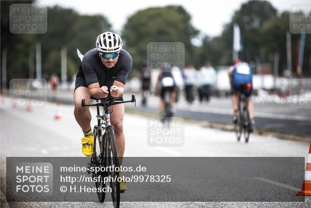 16.08.2026 - KN Förde Triathlon 2026 H.Heesch http://msf.ph/oto/9978325 16.08.2026 11:24:44 Radfahren 345, 361, 400 meine-sportfotos.de
