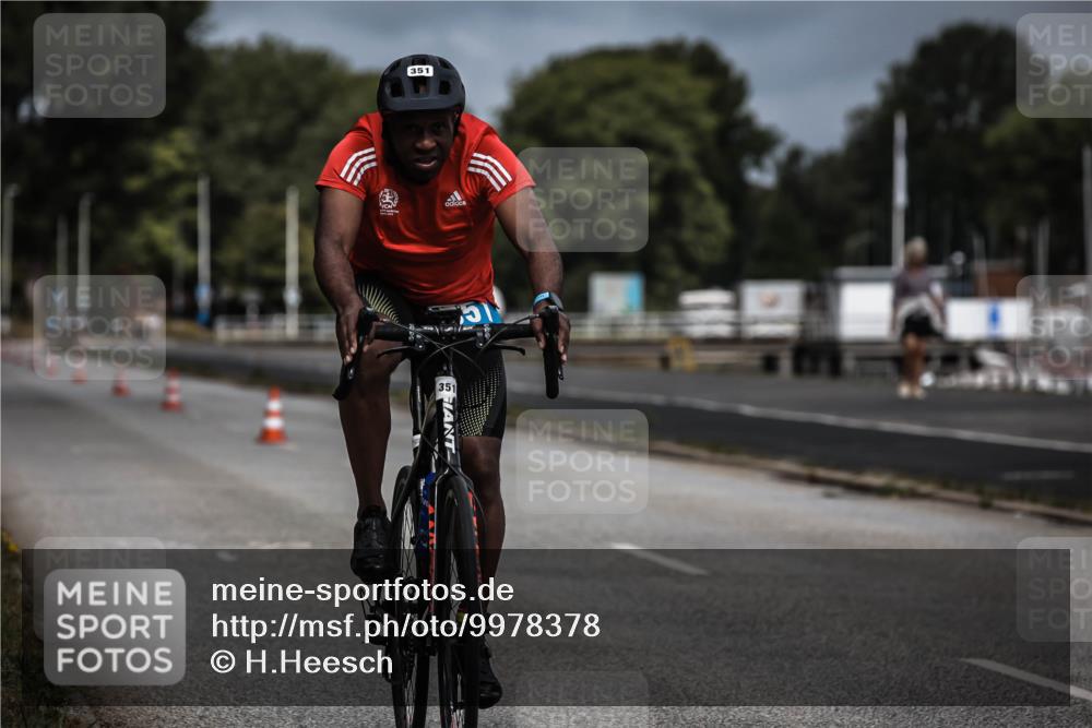16.08.2026 - KN Förde Triathlon 2026 H.Heesch http://msf.ph/oto/9978378 16.08.2026 11:31:48 Radfahren 351 meine-sportfotos.de