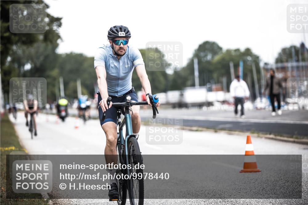16.08.2026 - KN Förde Triathlon 2026 H.Heesch http://msf.ph/oto/9978440 16.08.2026 11:25:09 Radfahren 331, 341, 355, 375, 376, 409 meine-sportfotos.de