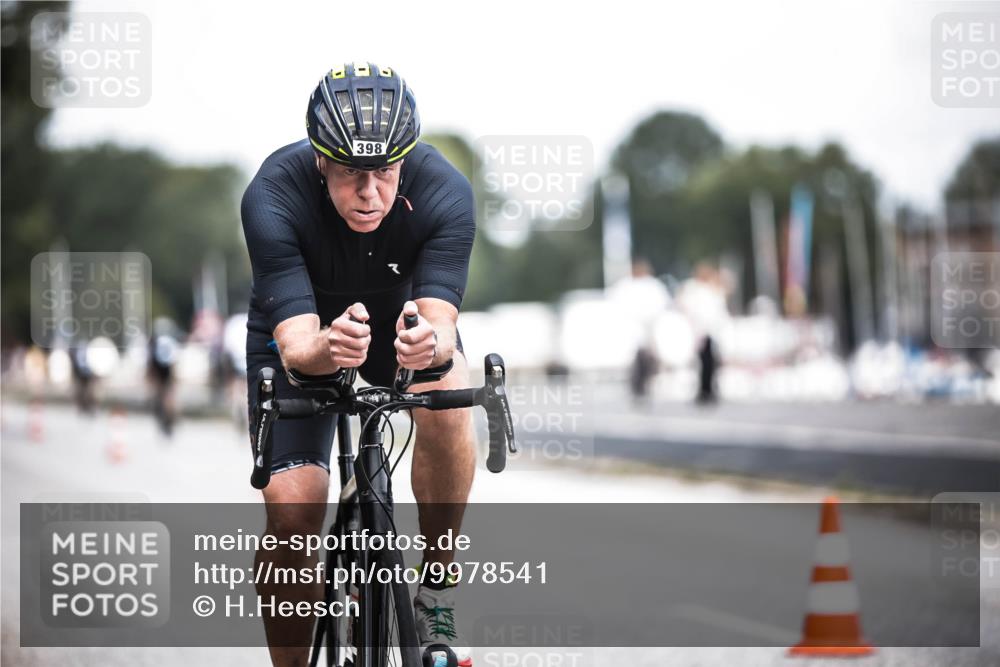 16.08.2026 - KN Förde Triathlon 2026 H.Heesch http://msf.ph/oto/9978541 16.08.2026 11:25:55 Radfahren 313, 319, 356, 398 meine-sportfotos.de