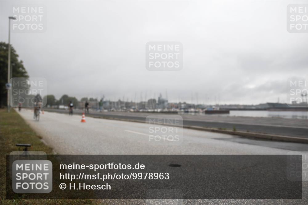 16.08.2026 - KN Förde Triathlon 2026 H.Heesch http://msf.ph/oto/9978963 16.08.2026 10:06:33 Radfahren  meine-sportfotos.de