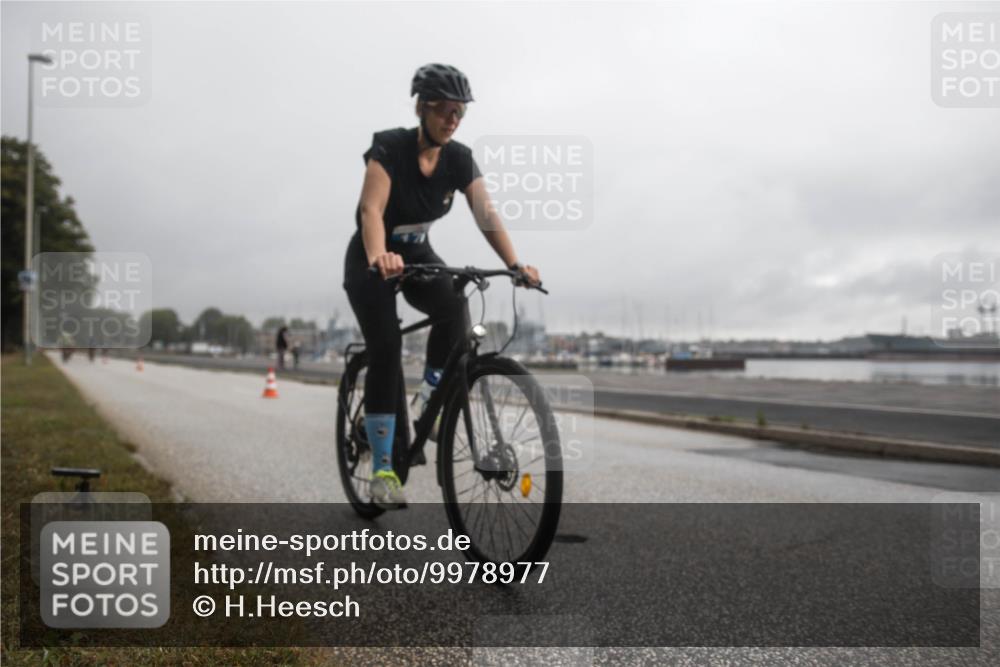 16.08.2026 - KN Förde Triathlon 2026 H.Heesch http://msf.ph/oto/9978977 16.08.2026 10:06:41 Radfahren 213, 260 meine-sportfotos.de