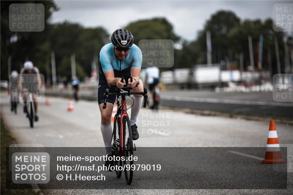 16.08.2026 - KN Förde Triathlon 2026 H.Heesch http://msf.ph/oto/9979019 16.08.2026 11:33:33 Radfahren 316, 379, 388, 403 meine-sportfotos.de