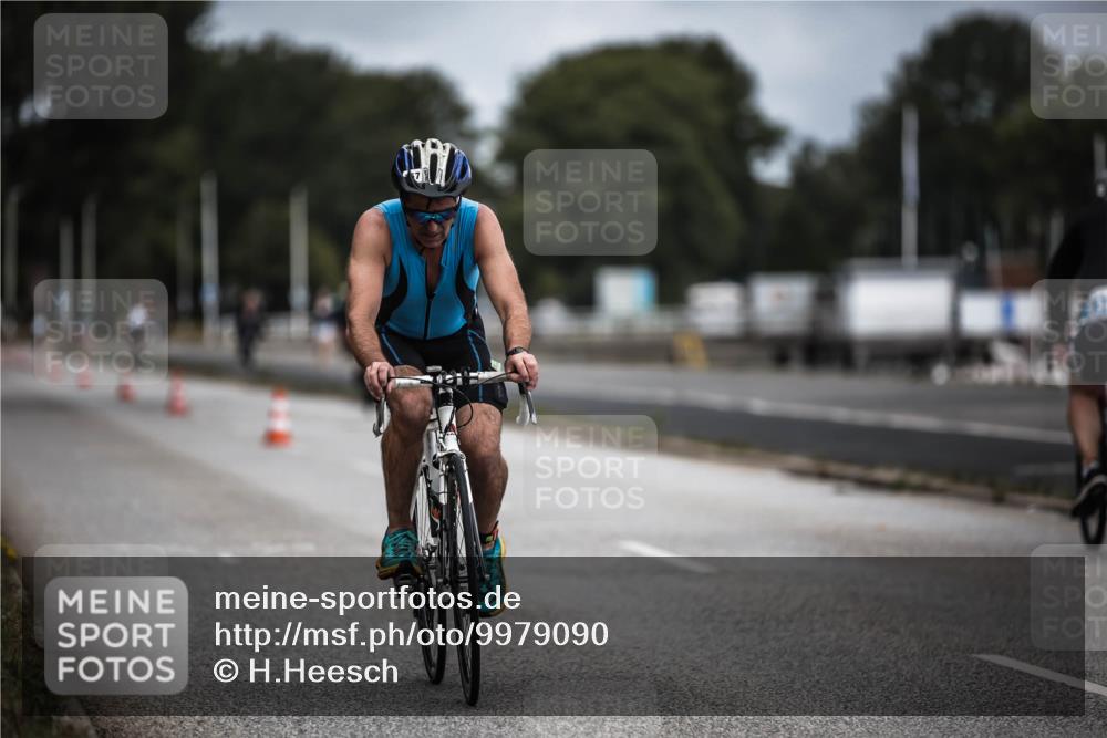 16.08.2026 - KN Förde Triathlon 2026 H.Heesch http://msf.ph/oto/9979090 16.08.2026 11:34:00 Radfahren 328, 357, 375 meine-sportfotos.de