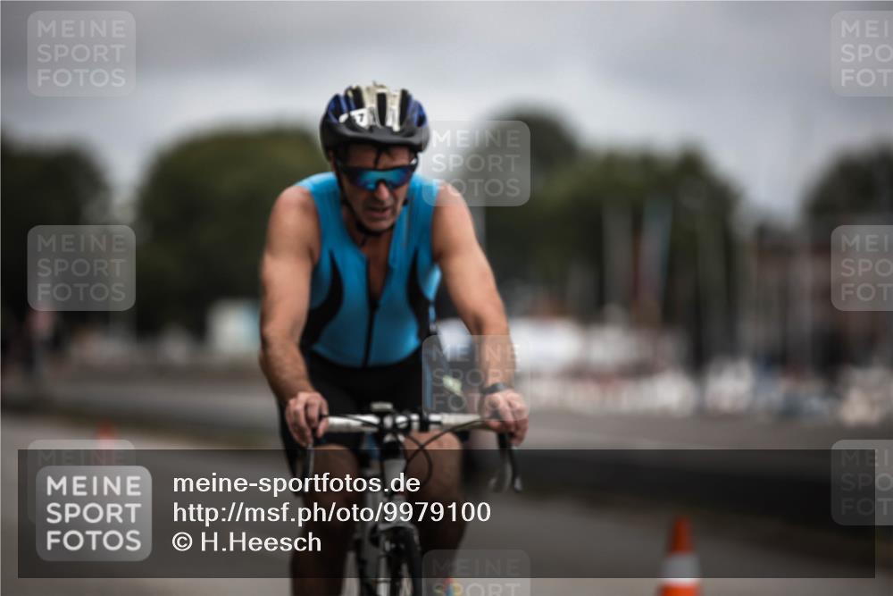16.08.2026 - KN Förde Triathlon 2026 H.Heesch http://msf.ph/oto/9979100 16.08.2026 11:34:01 Radfahren 328, 357, 375 meine-sportfotos.de