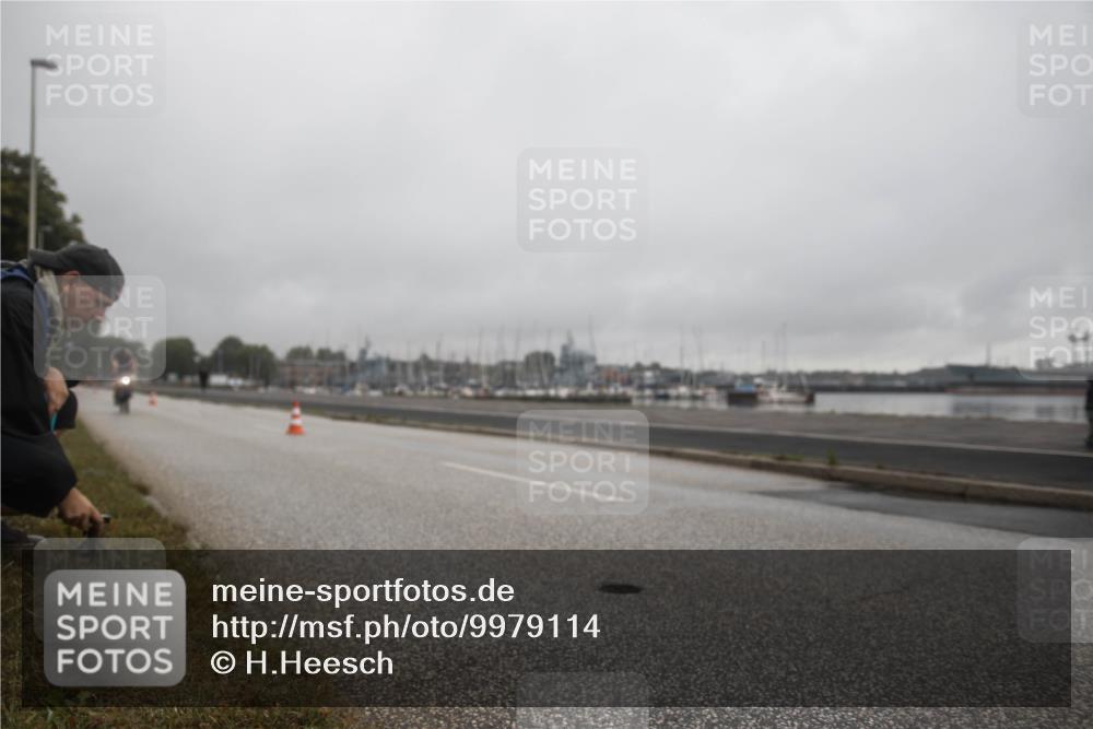 16.08.2026 - KN Förde Triathlon 2026 H.Heesch http://msf.ph/oto/9979114 16.08.2026 10:08:45 Radfahren 250, 256 meine-sportfotos.de
