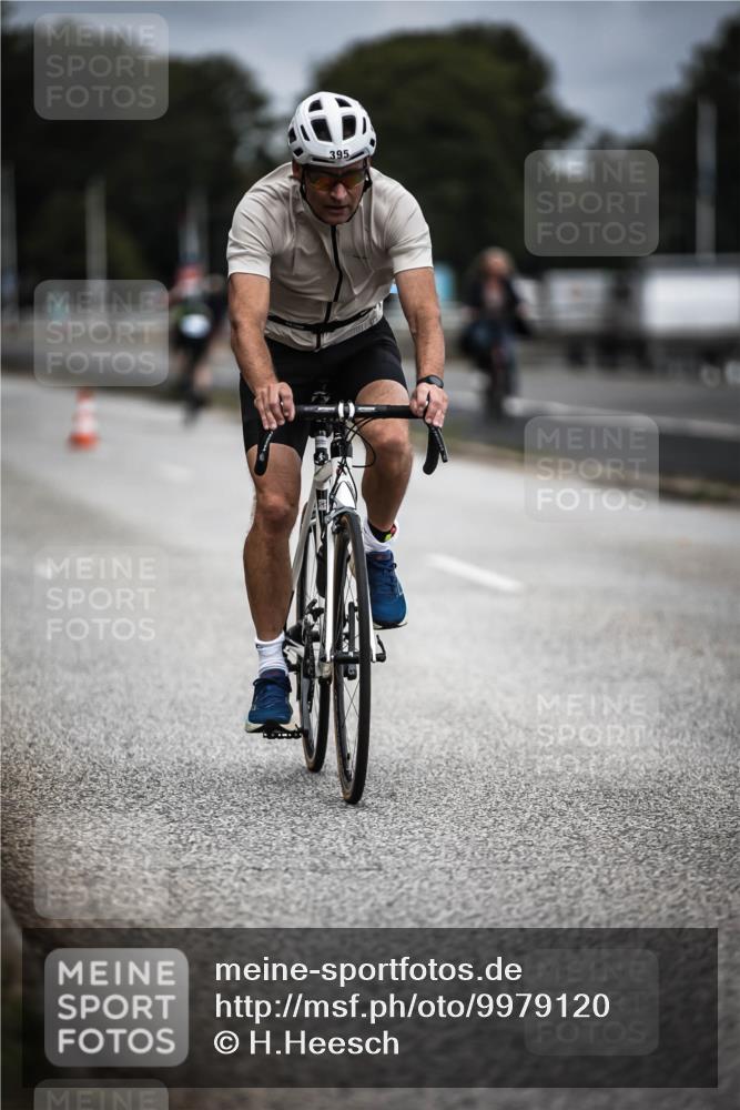 16.08.2026 - KN Förde Triathlon 2026 H.Heesch http://msf.ph/oto/9979120 16.08.2026 11:34:15 Radfahren 359, 361, 395, 415, 424, 804 meine-sportfotos.de