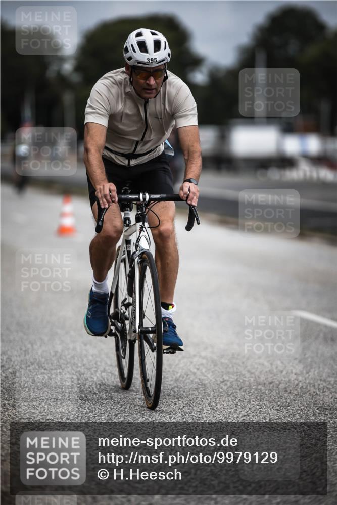 16.08.2026 - KN Förde Triathlon 2026 H.Heesch http://msf.ph/oto/9979129 16.08.2026 11:34:15 Radfahren 359, 361, 395, 415, 424, 804 meine-sportfotos.de