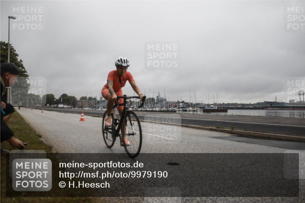 16.08.2026 - KN Förde Triathlon 2026 H.Heesch http://msf.ph/oto/9979190 16.08.2026 10:09:58 Radfahren 260 meine-sportfotos.de