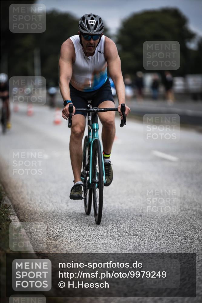 16.08.2026 - KN Förde Triathlon 2026 H.Heesch http://msf.ph/oto/9979249 16.08.2026 11:34:40 Radfahren 343, 393, 400 meine-sportfotos.de