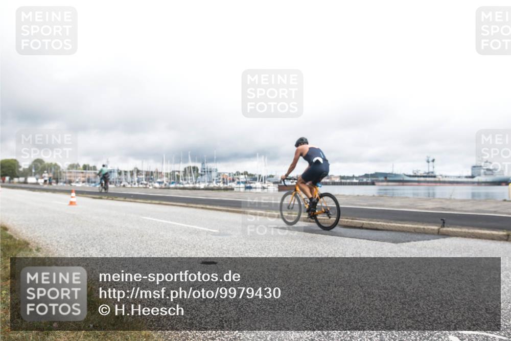 16.08.2026 - KN Förde Triathlon 2026 H.Heesch http://msf.ph/oto/9979430 16.08.2026 11:06:59 Radfahren 354 meine-sportfotos.de