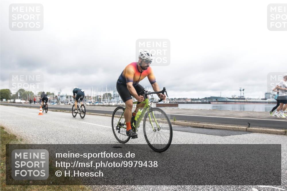 16.08.2026 - KN Förde Triathlon 2026 H.Heesch http://msf.ph/oto/9979438 16.08.2026 11:07:21 Radfahren 302, 306, 322, 328, 345, 348, 371 meine-sportfotos.de