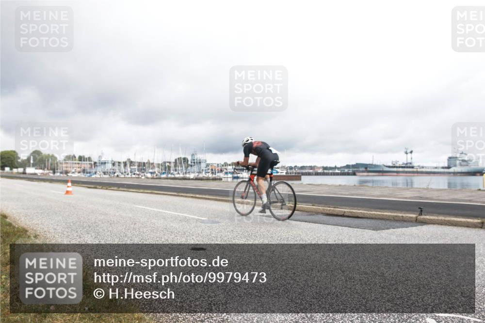 16.08.2026 - KN Förde Triathlon 2026 H.Heesch http://msf.ph/oto/9979473 16.08.2026 11:08:19 Radfahren 338 meine-sportfotos.de