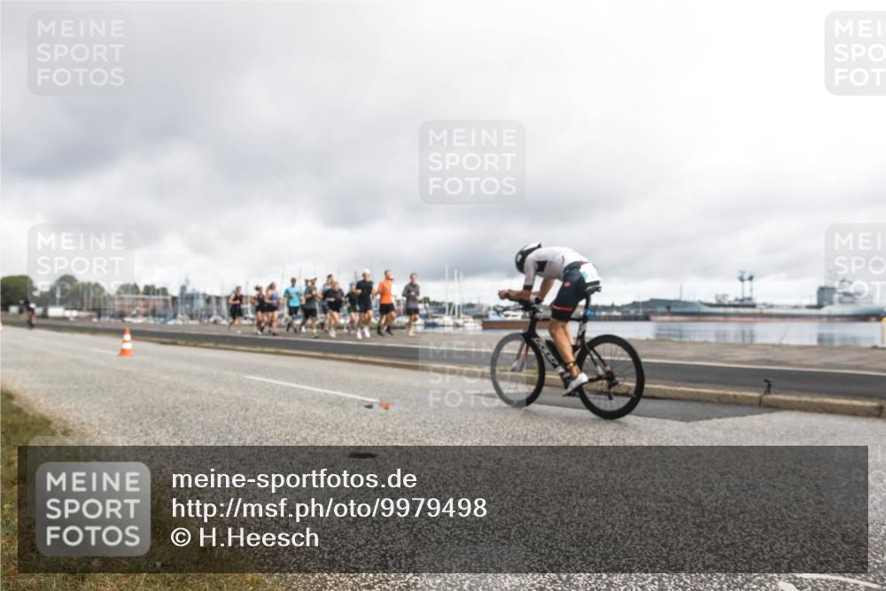 16.08.2026 - KN Förde Triathlon 2026 H.Heesch http://msf.ph/oto/9979498 16.08.2026 11:09:20 Radfahren  meine-sportfotos.de
