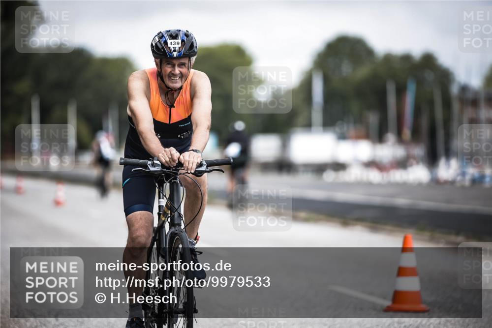 16.08.2026 - KN Förde Triathlon 2026 H.Heesch http://msf.ph/oto/9979533 16.08.2026 11:35:32 Radfahren 354, 392, 437, 439 meine-sportfotos.de