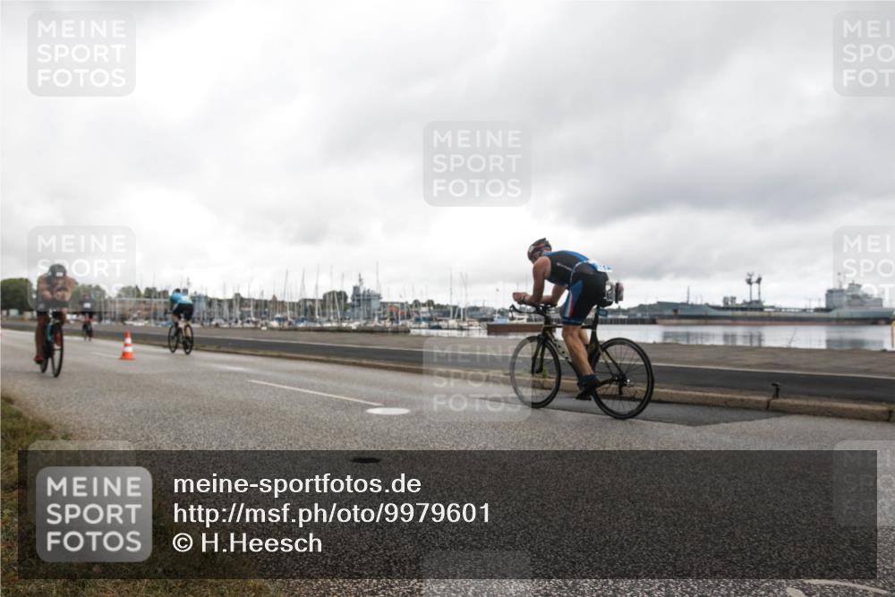 16.08.2026 - KN Förde Triathlon 2026 H.Heesch http://msf.ph/oto/9979601 16.08.2026 11:11:39 Radfahren 221, 320, 324, 327, 336, 401, 441 meine-sportfotos.de