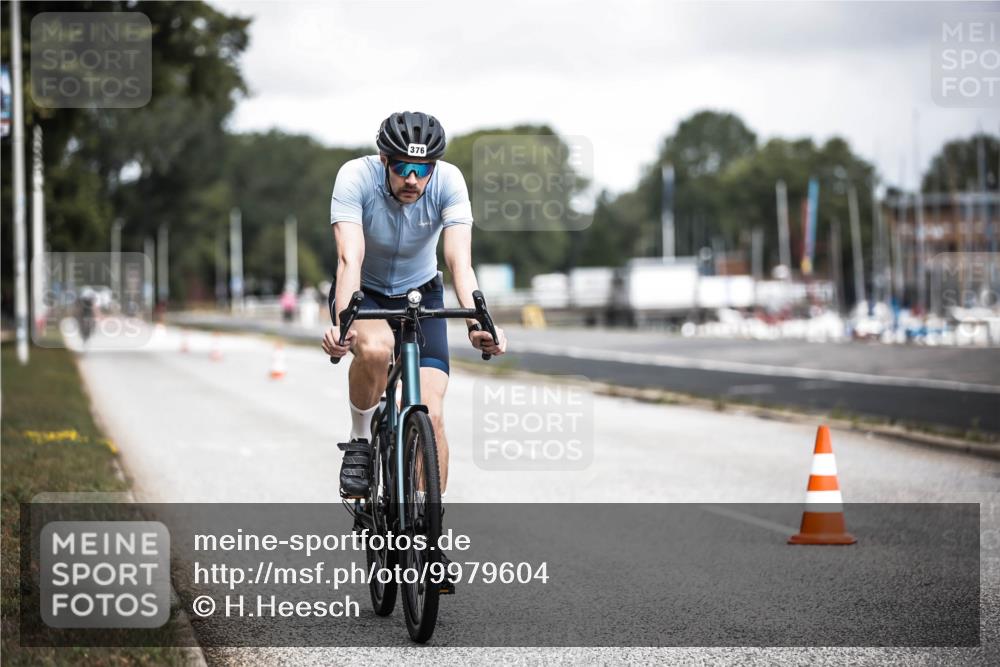 16.08.2026 - KN Förde Triathlon 2026 H.Heesch http://msf.ph/oto/9979604 16.08.2026 11:36:08 Radfahren 360, 367, 376, 802 meine-sportfotos.de