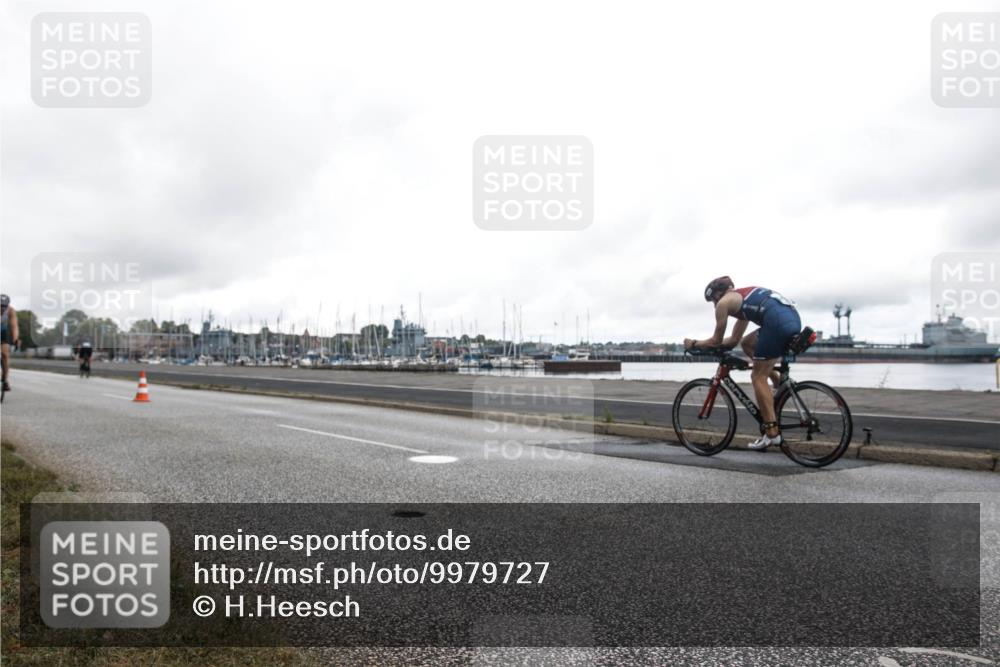 16.08.2026 - KN Förde Triathlon 2026 H.Heesch http://msf.ph/oto/9979727 16.08.2026 11:14:28 Radfahren 393 meine-sportfotos.de