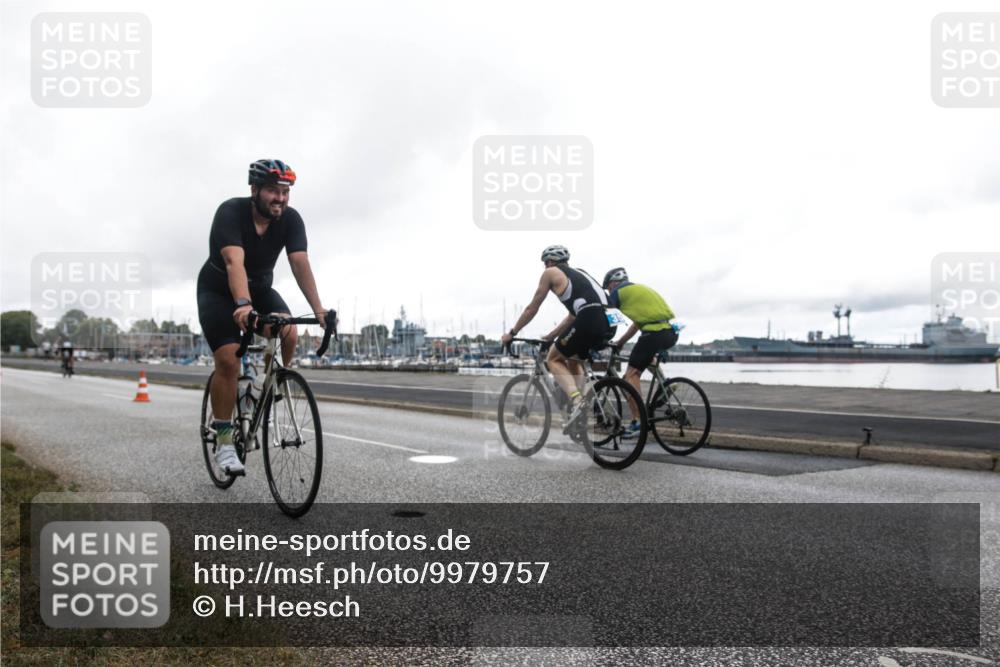 16.08.2026 - KN Förde Triathlon 2026 H.Heesch http://msf.ph/oto/9979757 16.08.2026 11:15:22 Radfahren 341, 355, 367, 374, 802 meine-sportfotos.de