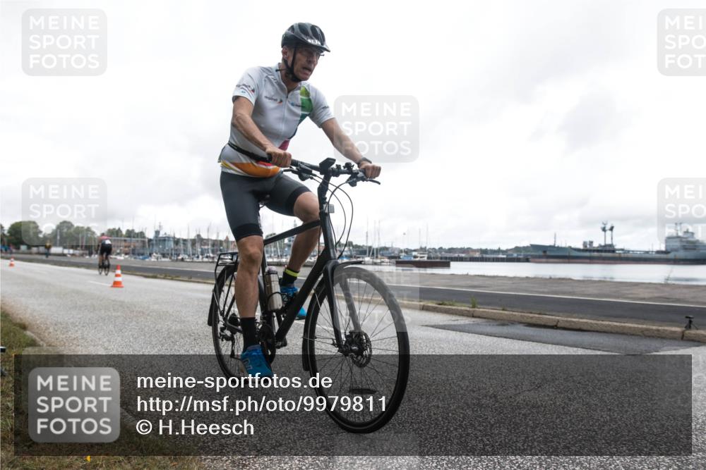 16.08.2026 - KN Förde Triathlon 2026 H.Heesch http://msf.ph/oto/9979811 16.08.2026 11:17:03 Radfahren 319, 328, 350, 381 meine-sportfotos.de