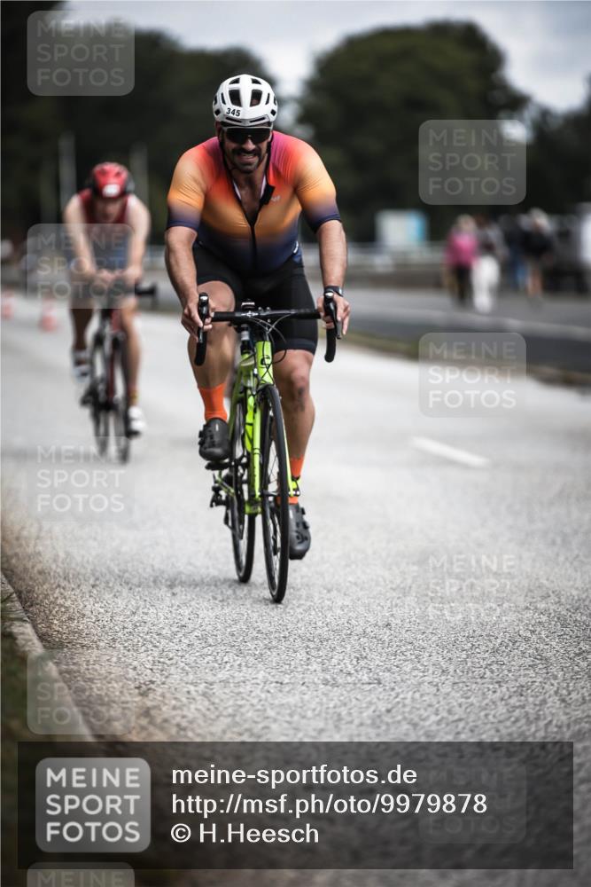 16.08.2026 - KN Förde Triathlon 2026 H.Heesch http://msf.ph/oto/9979878 16.08.2026 11:37:09 Radfahren 370, 402, 415 meine-sportfotos.de
