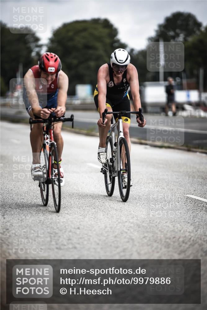 16.08.2026 - KN Förde Triathlon 2026 H.Heesch http://msf.ph/oto/9979886 16.08.2026 11:37:09 Radfahren 370, 402, 415 meine-sportfotos.de