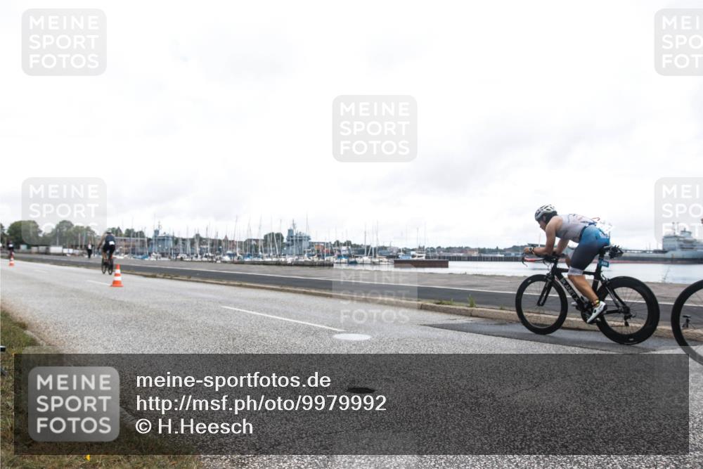 16.08.2026 - KN Förde Triathlon 2026 H.Heesch http://msf.ph/oto/9979992 16.08.2026 11:21:05 Radfahren 310, 316, 379, 392, 410, 430 meine-sportfotos.de