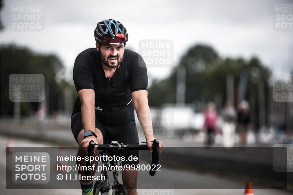 16.08.2026 - KN Förde Triathlon 2026 H.Heesch http://msf.ph/oto/9980022 16.08.2026 11:37:31 Radfahren 374 meine-sportfotos.de