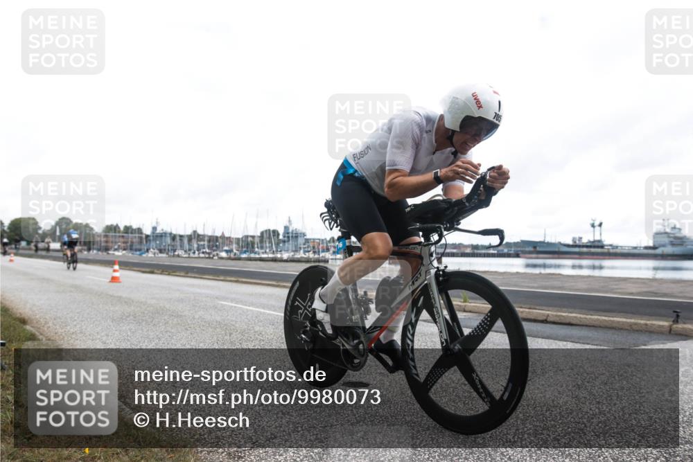 16.08.2026 - KN Förde Triathlon 2026 H.Heesch http://msf.ph/oto/9980073 16.08.2026 11:22:38 Radfahren 336, 363, 408 meine-sportfotos.de