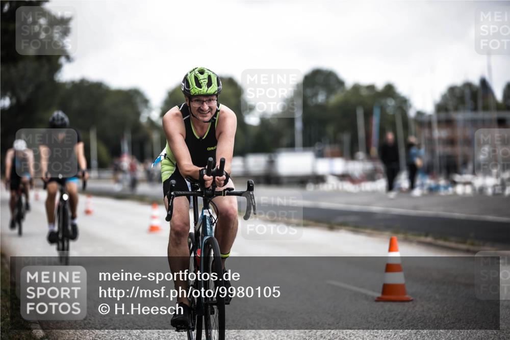 16.08.2026 - KN Förde Triathlon 2026 H.Heesch http://msf.ph/oto/9980105 16.08.2026 11:43:39 Radfahren 364 meine-sportfotos.de