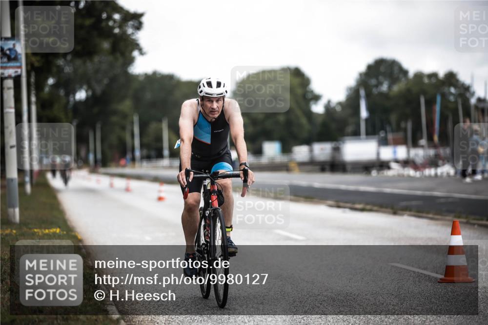 16.08.2026 - KN Förde Triathlon 2026 H.Heesch http://msf.ph/oto/9980127 16.08.2026 11:43:41 Radfahren 364 meine-sportfotos.de