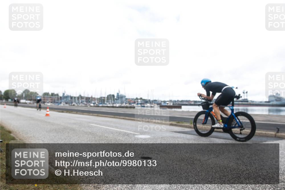 16.08.2026 - KN Förde Triathlon 2026 H.Heesch http://msf.ph/oto/9980133 16.08.2026 11:24:08 Radfahren 328, 330, 334 meine-sportfotos.de