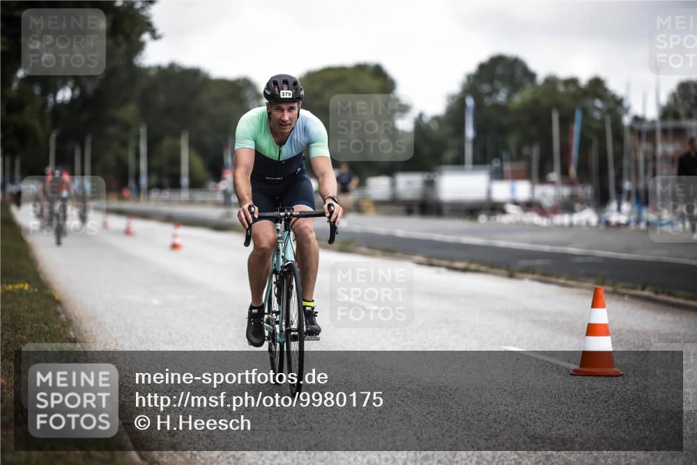16.08.2026 - KN Förde Triathlon 2026 H.Heesch http://msf.ph/oto/9980175 16.08.2026 11:43:54 Radfahren  meine-sportfotos.de