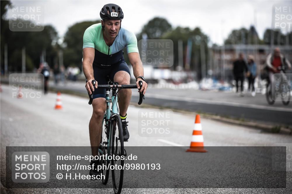 16.08.2026 - KN Förde Triathlon 2026 H.Heesch http://msf.ph/oto/9980193 16.08.2026 11:43:54 Radfahren  meine-sportfotos.de